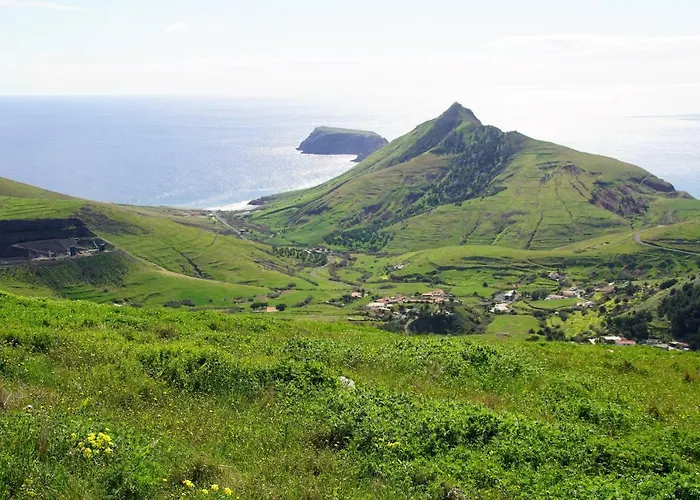 - Pedras Pretas House